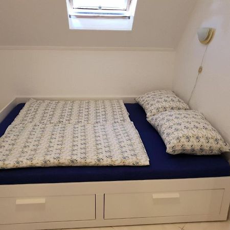 Leander Apartman بالاتوليلّي المظهر الخارجي الصورة