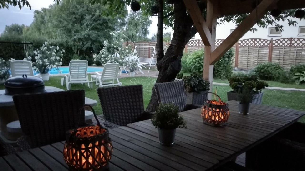 Leander Apartman بالاتوليلّي المظهر الخارجي الصورة