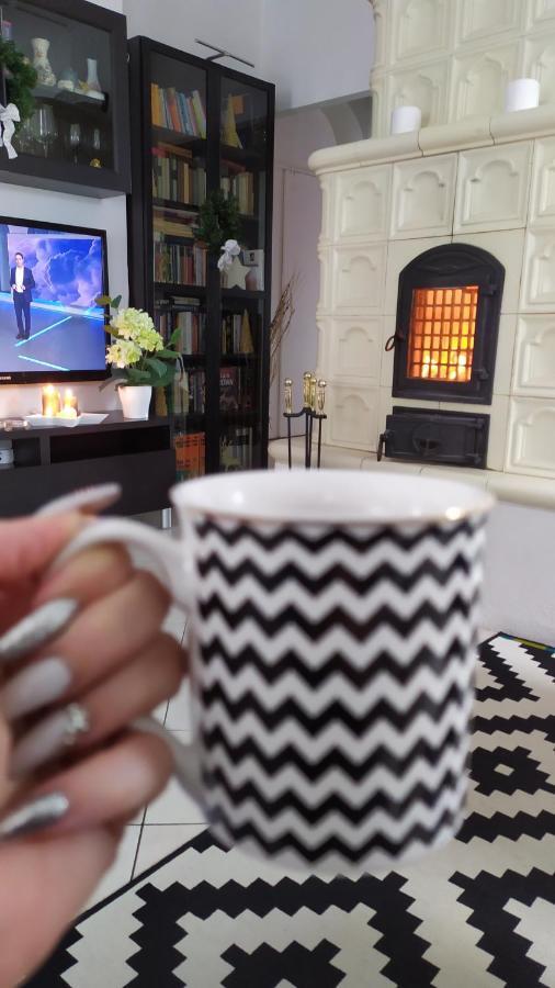 Leander Apartman بالاتوليلّي المظهر الخارجي الصورة