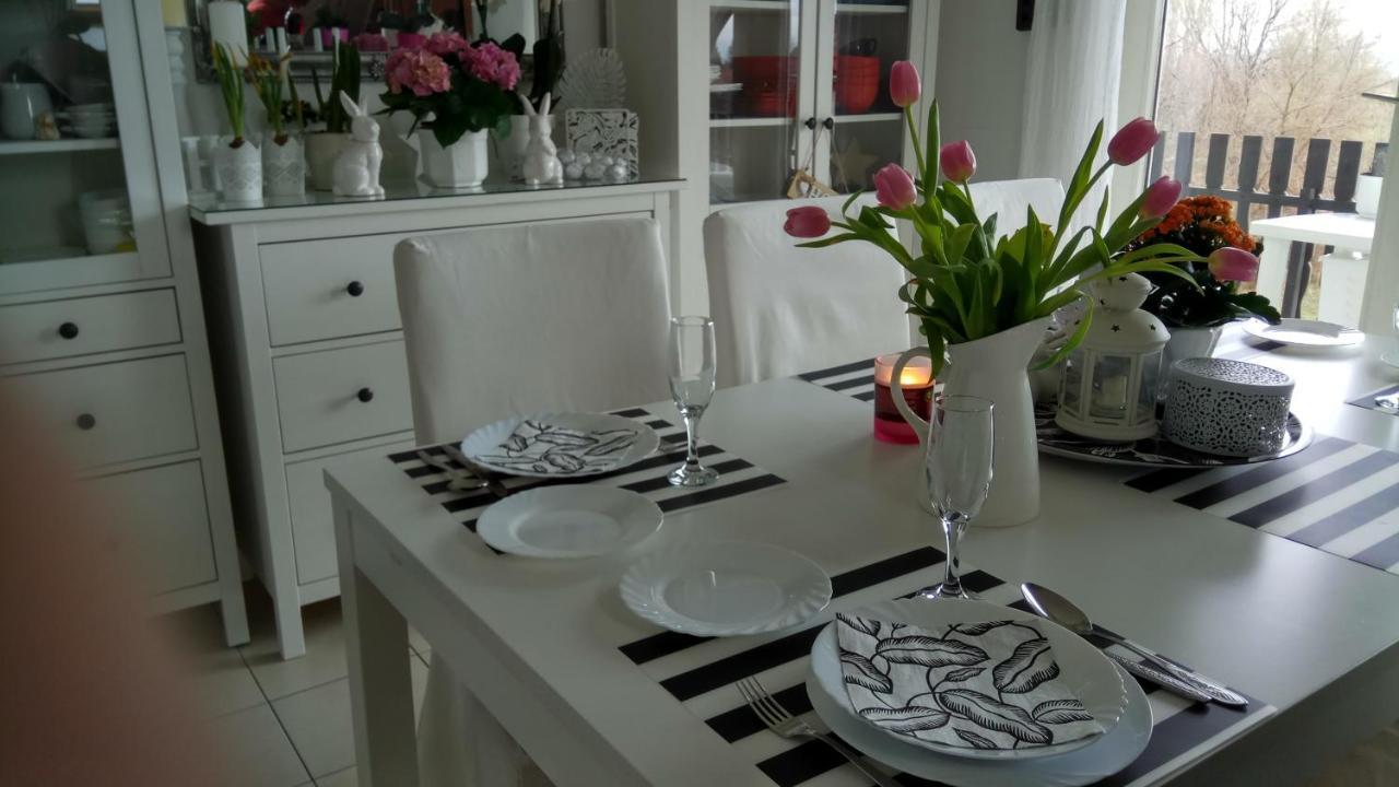 Leander Apartman بالاتوليلّي المظهر الخارجي الصورة